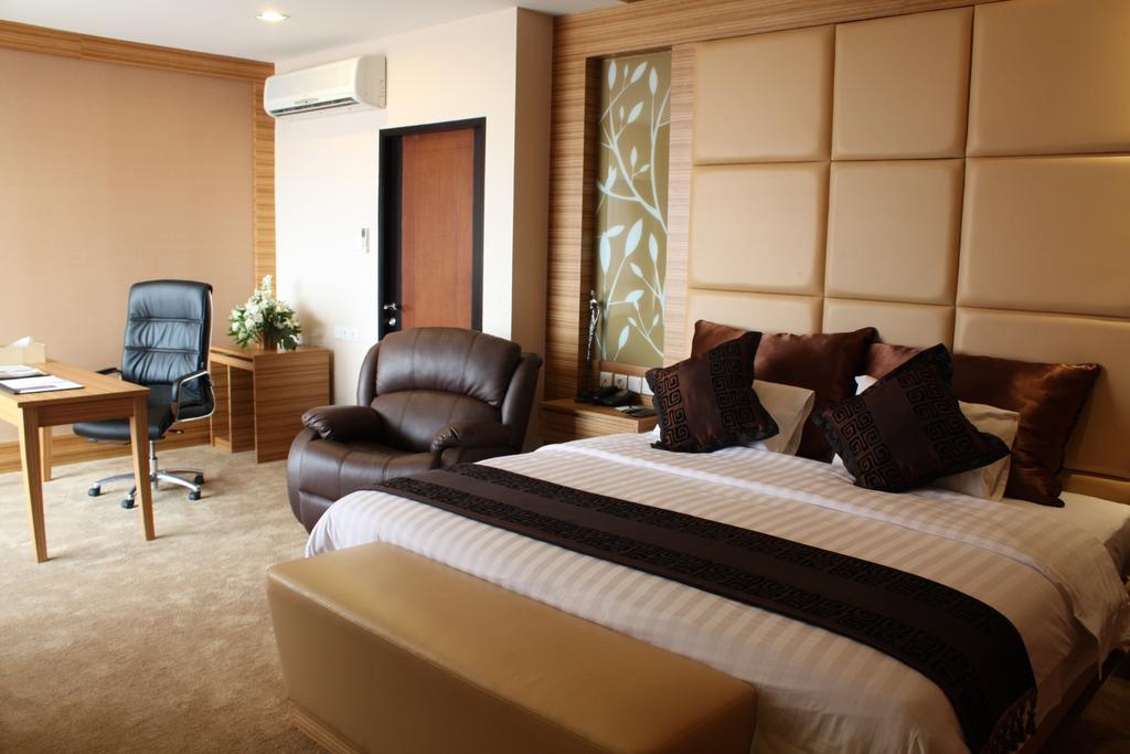 Grand Pasundan Convention Hotel Bandung Dış mekan fotoğraf