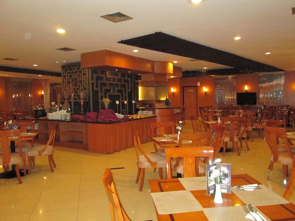 Grand Pasundan Convention Hotel Bandung Dış mekan fotoğraf