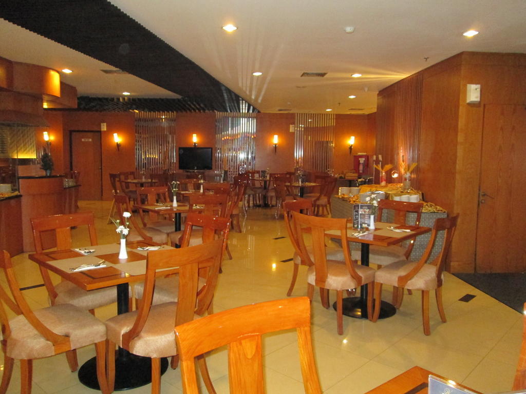 Grand Pasundan Convention Hotel Bandung Dış mekan fotoğraf